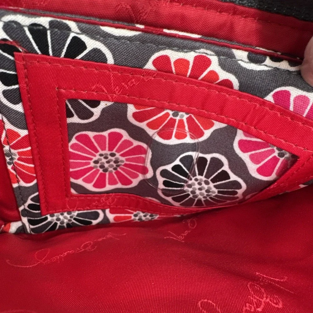 Vera Bradley Mod Floral Pink Zip-Around Wristlet Wallet 7 X 4.5